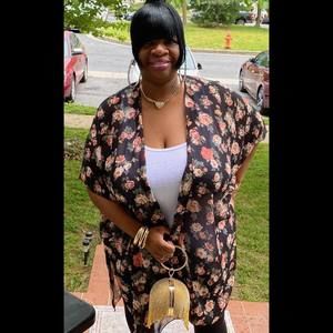 Meet your Posher, Bernadette